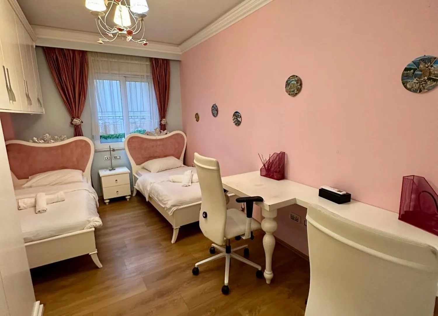 Center Apartment Easy Tirana