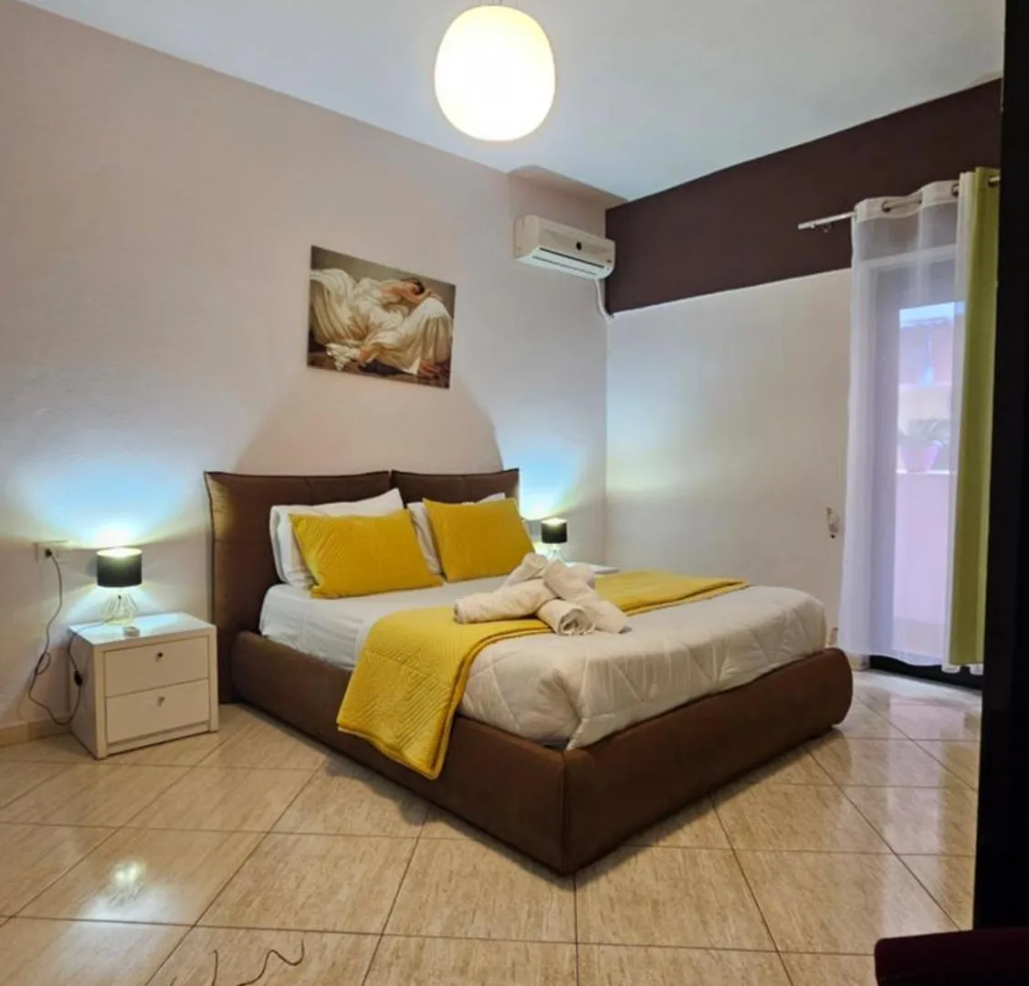 Center Apartment Easy Tirana